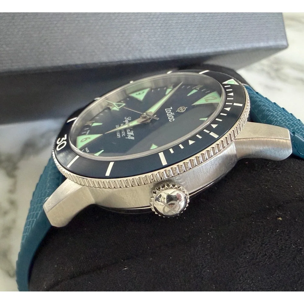 Zodiac Super Sea Wolf Automatic 200M Teal Blue Dial Rubber Strap Watch ZO9217